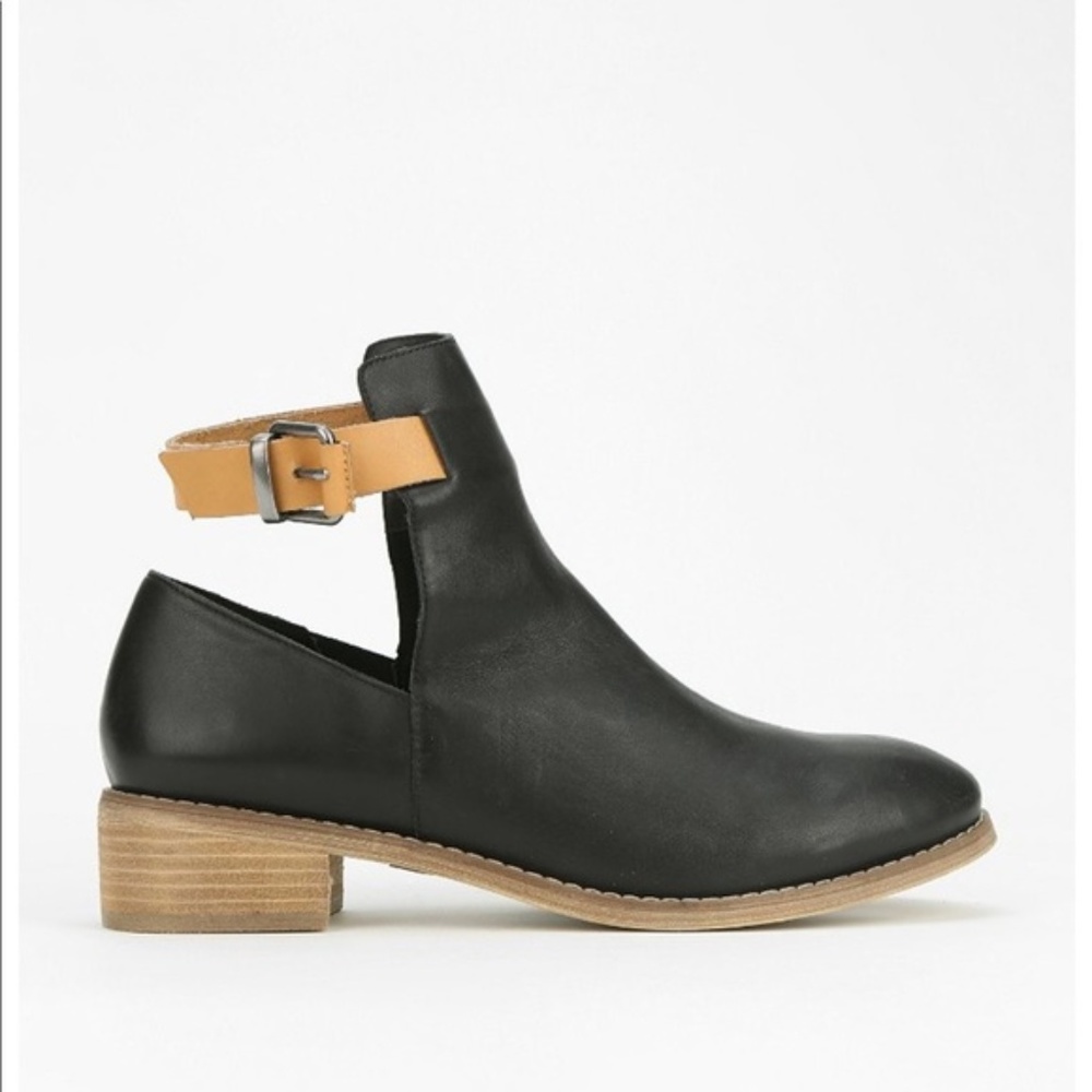 Ecote Urban Outfitters Ankle Boots